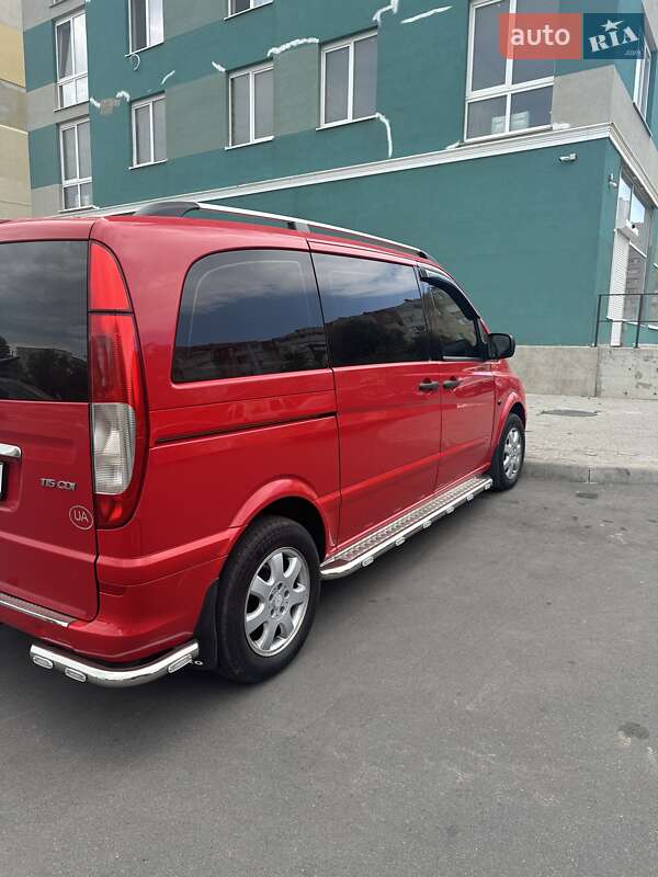 Минивэн Mercedes-Benz Vito 2010 в Черноморске