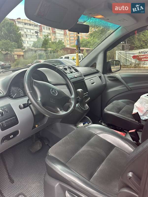 Минивэн Mercedes-Benz Vito 2010 в Черноморске