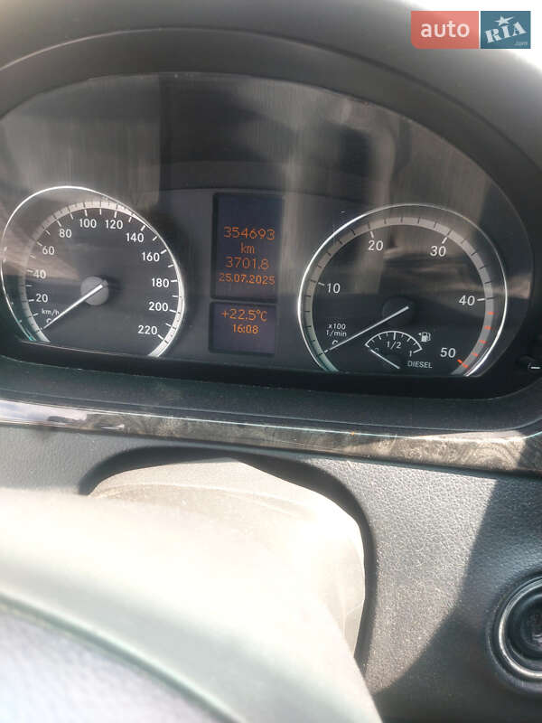 Мінівен Mercedes-Benz Vito 2009 в Києві