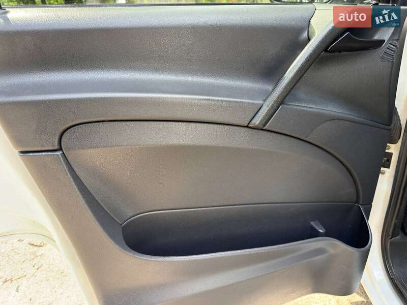 Минивэн Mercedes-Benz Vito 2011 в Ахтырке