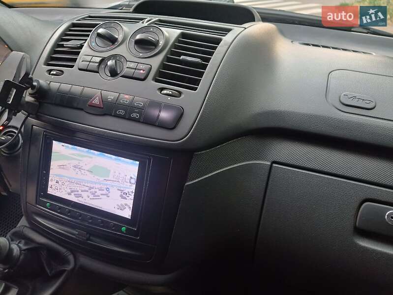 Грузовой фургон Mercedes-Benz Vito 2012 в Кривом Роге