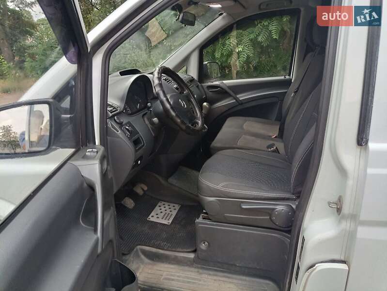 Грузовой фургон Mercedes-Benz Vito 2012 в Кривом Роге