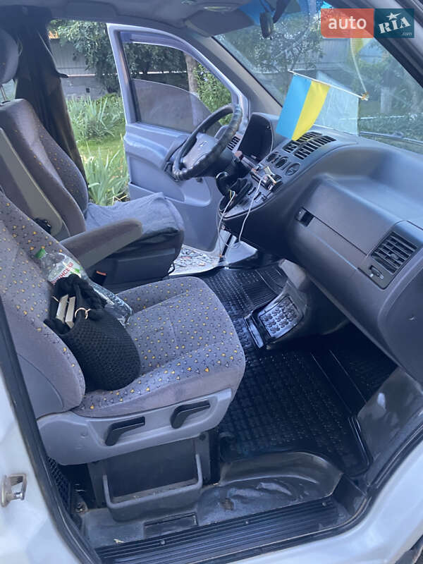 Минивэн Mercedes-Benz Vito 2003 в Коростышеве