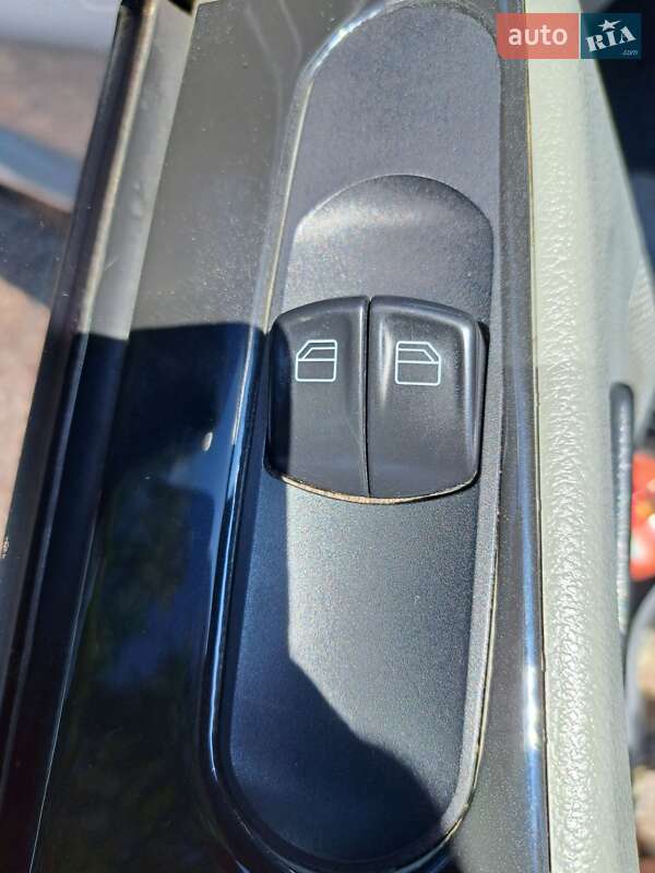 Минивэн Mercedes-Benz Vito 2008 в Шептицькому