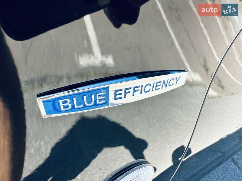 Минивэн Mercedes-Benz Vito 2021 в Одессе