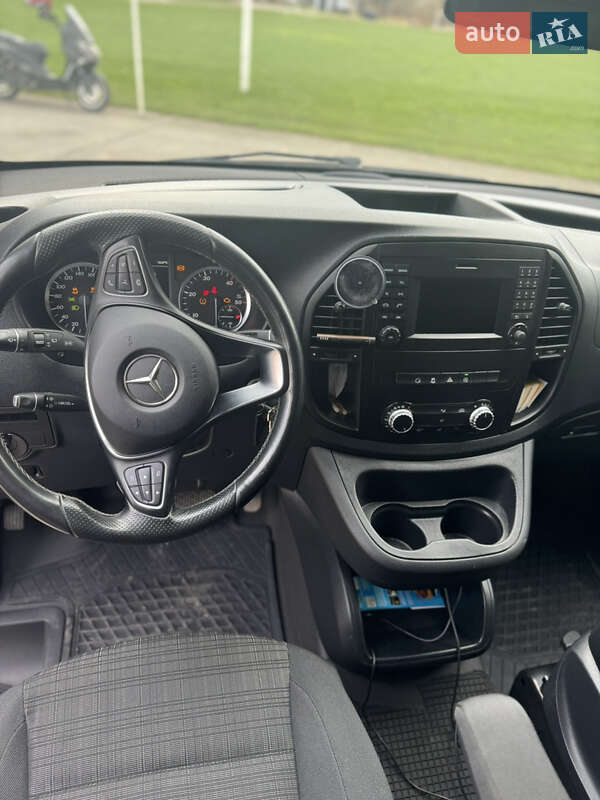 Минивэн Mercedes-Benz Vito 2016 в Ивано-Франковске фото 12 Минивэн Mercedes-Benz Vito 2016 в Ивано-Франковске