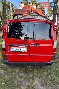 Минивэн Mercedes-Benz Vito 2004 в 