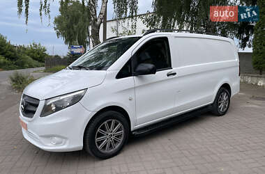 Грузовой фургон Mercedes-Benz Vito 2016 в Ровно