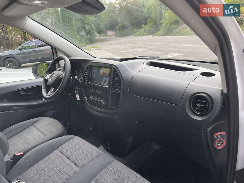 Вантажний фургон Mercedes-Benz Vito 2016 в Рівному фото 35 Вантажний фургон Mercedes-Benz Vito 2016 в Рівному