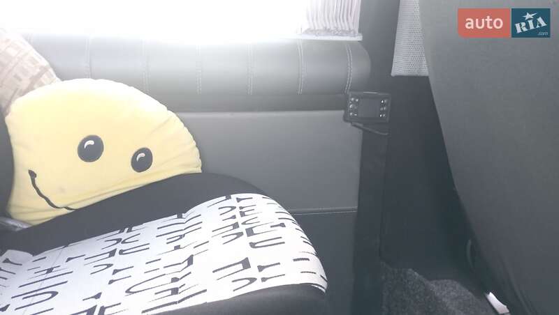 Минивэн Mercedes-Benz Vito 2008 в Новоднестровске