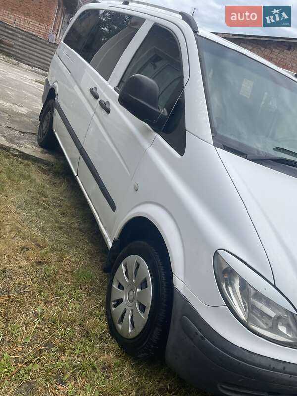Мінівен Mercedes-Benz Vito 2005 в Снятині