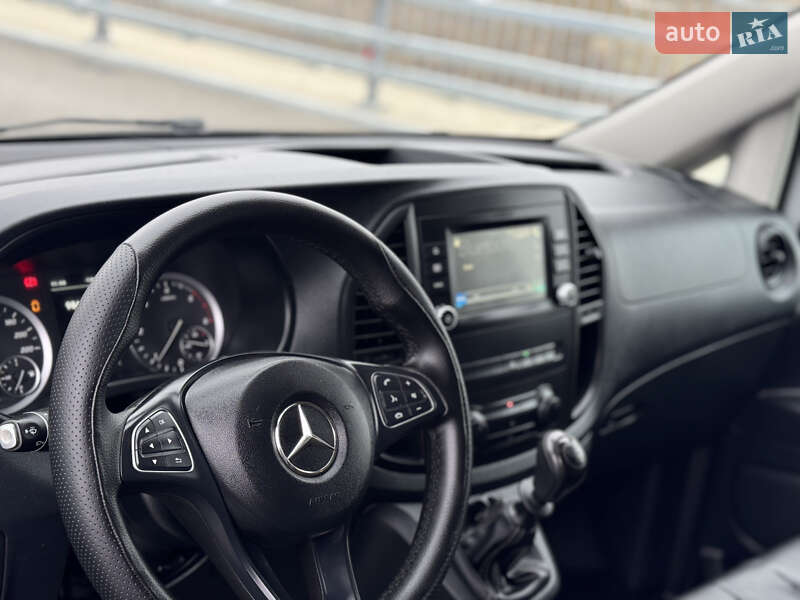 Мінівен Mercedes-Benz Vito 2020 в Рівному