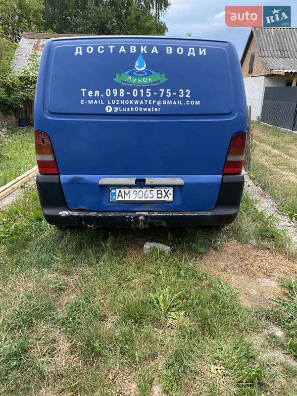 Грузовой фургон Mercedes-Benz Vito 2002 в Бердичеве