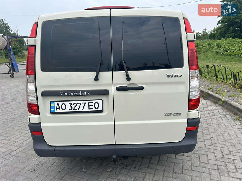 Минивэн Mercedes-Benz Vito 2011 в Мукачево