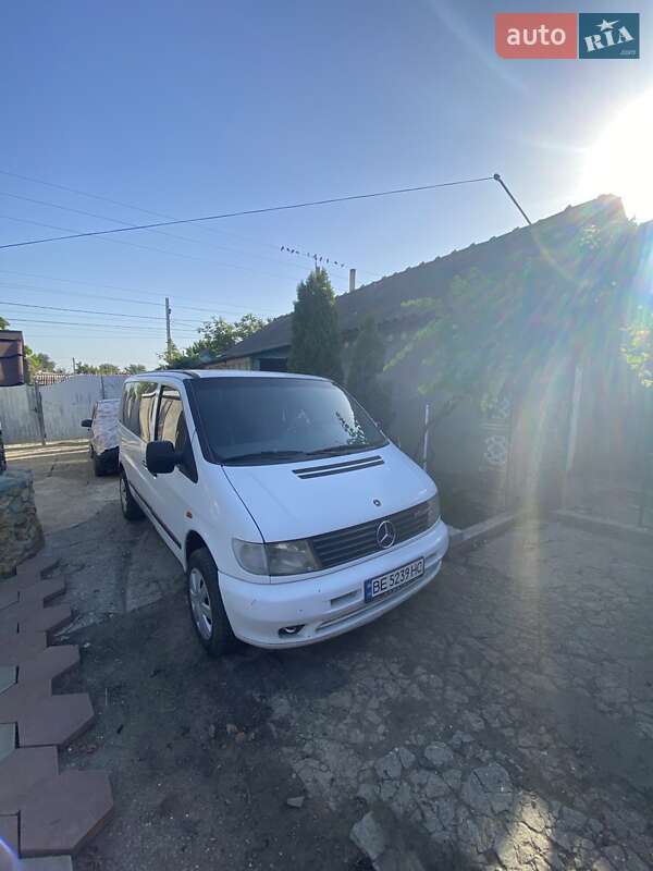 Минивэн Mercedes-Benz Vito 2000 в Одессе