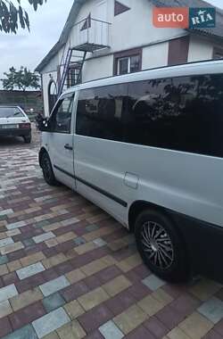 Минивэн Mercedes-Benz Vito 2003 в 