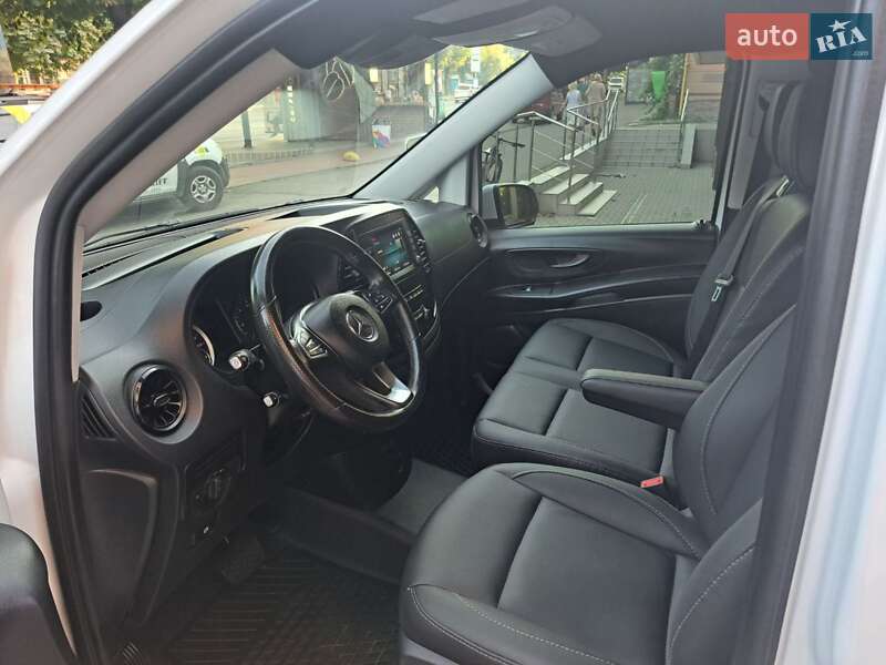 Минивэн Mercedes-Benz Vito 2020 в Черновцах