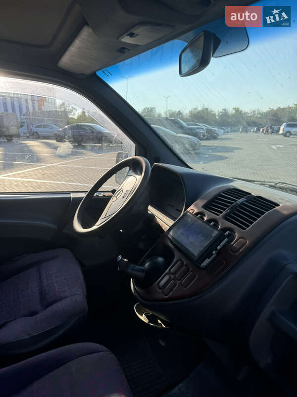 Минивэн Mercedes-Benz Vito 1998 в Николаеве