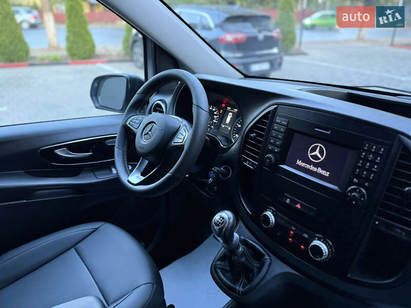 Минивэн Mercedes-Benz Vito 2016 в Черновцах
