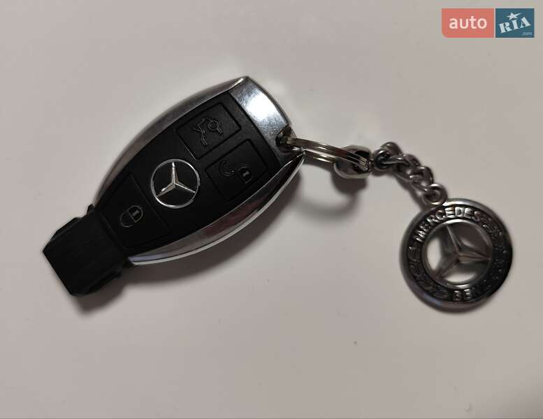 Минивэн Mercedes-Benz Vito 2011 в Кицмани