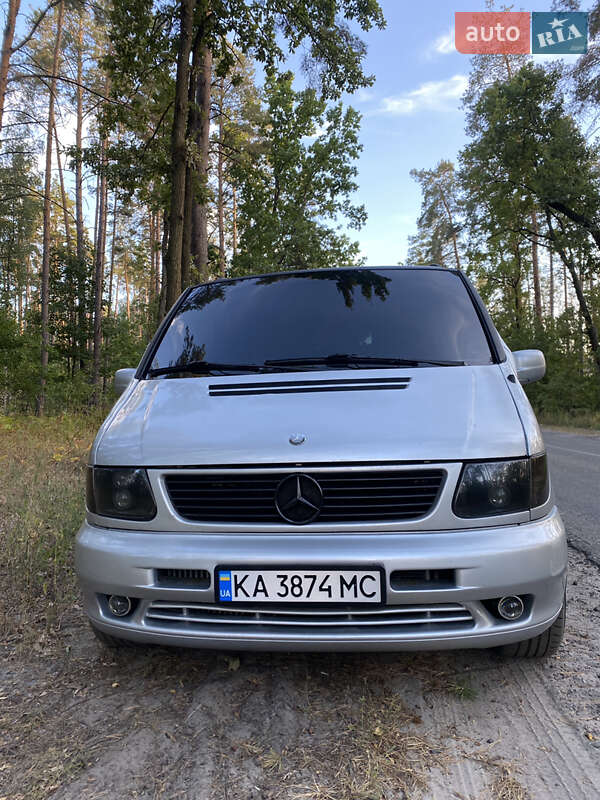 Минивэн Mercedes-Benz Vito 2003 в Буче