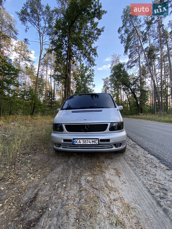 Минивэн Mercedes-Benz Vito 2003 в Буче