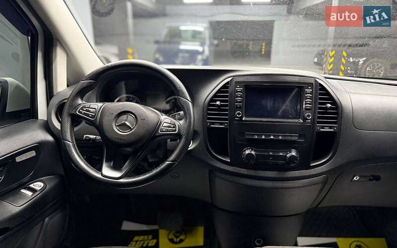 Минивэн Mercedes-Benz Vito 2017 в Черновцах