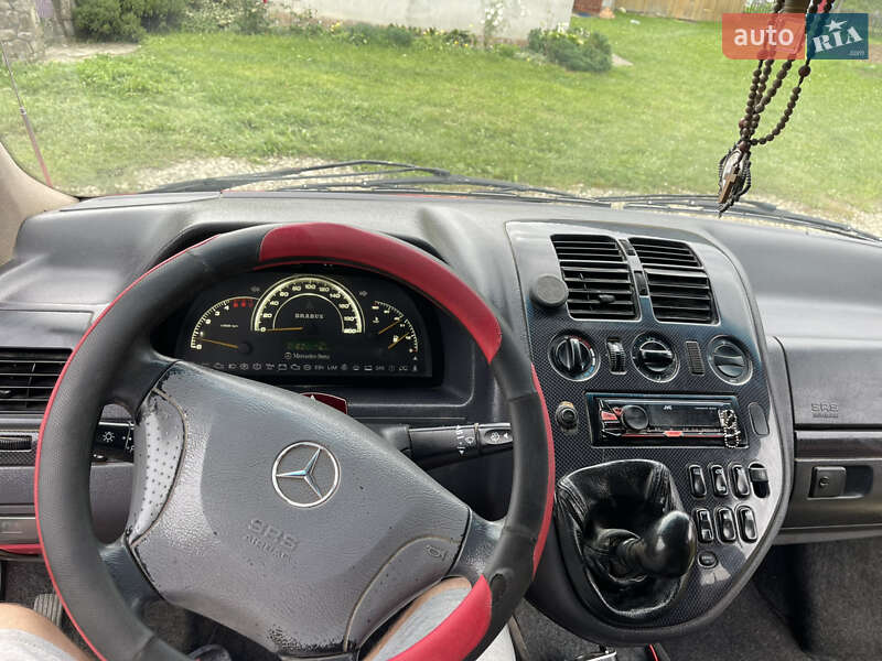 Минивэн Mercedes-Benz Vito 2002 в Путиле
