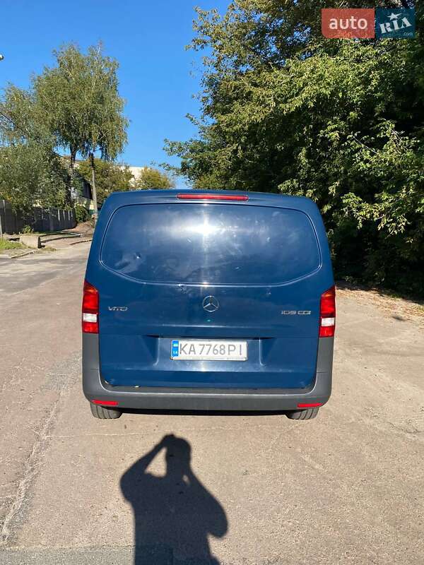 Грузовой фургон Mercedes-Benz Vito 2016 в Киеве