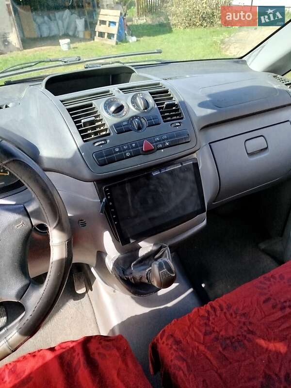 Микроавтобус Mercedes-Benz Vito 2006 в Львове