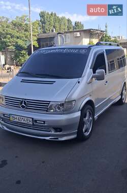 Вантажопасажирський фургон Mercedes-Benz Vito 2003 в Одесі