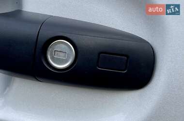 Мінівен Mercedes-Benz Vito 2018 в  фото 12 Мінівен Mercedes-Benz Vito 2018 в