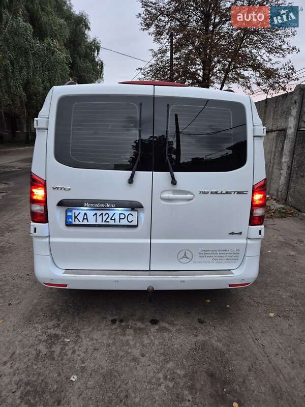 Минивэн Mercedes-Benz Vito 2015 в Киеве