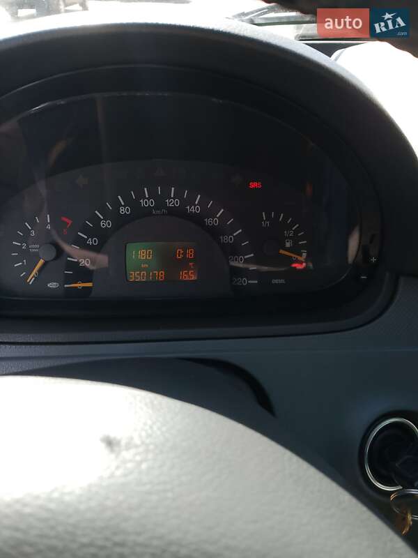 Минивэн Mercedes-Benz Vito 2005 в Ивано-Франковске фото 11 Минивэн Mercedes-Benz Vito 2005 в Ивано-Франковске