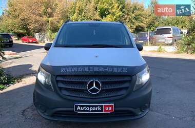 Минивэн Mercedes-Benz Vito 2016 в 