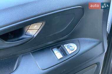 Минивэн Mercedes-Benz Vito 2016 в 