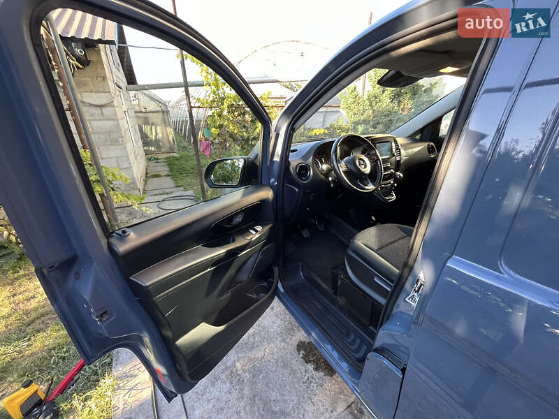 Вантажний фургон Mercedes-Benz Vito 2021 в Львові