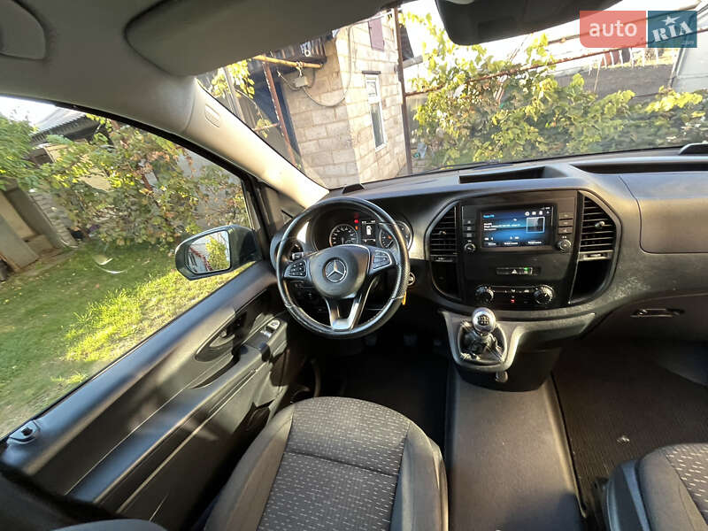 Вантажний фургон Mercedes-Benz Vito 2021 в Львові