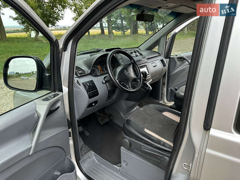 Минивэн Mercedes-Benz Vito 2009 в Заставной