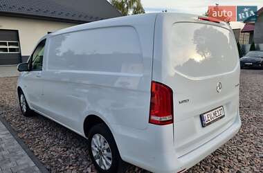Грузовой фургон Mercedes-Benz Vito 2020 в 