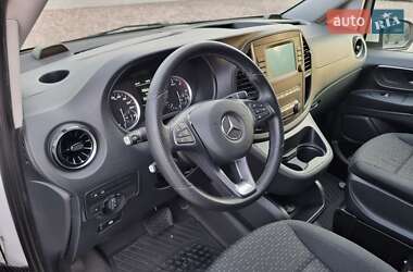 Грузовой фургон Mercedes-Benz Vito 2020 в 