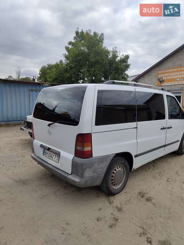 Минивэн Mercedes-Benz Vito 2003 в Тарутине