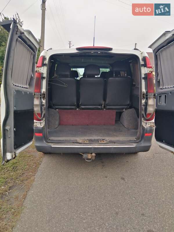 Минивэн Mercedes-Benz Vito 2005 в Узине фото 6 Минивэн Mercedes-Benz Vito 2005 в Узине