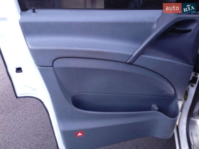 Минивэн Mercedes-Benz Vito 2009 в Киеве