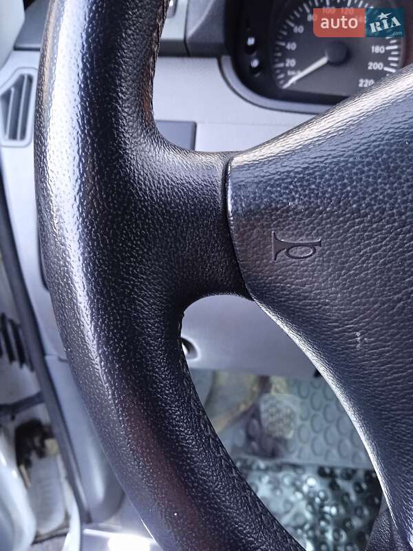 Минивэн Mercedes-Benz Vito 2009 в Киеве