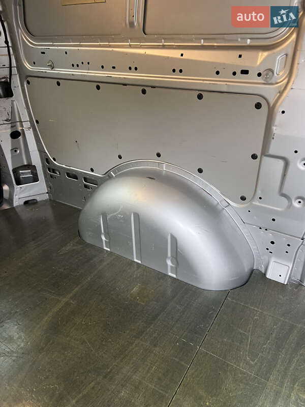 Грузовой фургон Mercedes-Benz Vito 2015 в Черновцах