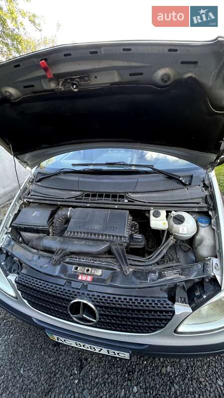 Мінівен Mercedes-Benz Vito 2006 в Нововолинську