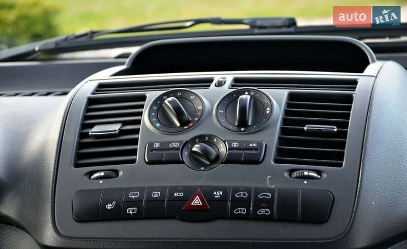 Минивэн Mercedes-Benz Vito 2000 в Киеве