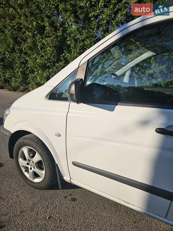 Мінівен Mercedes-Benz Vito 2013 в Сторожинці