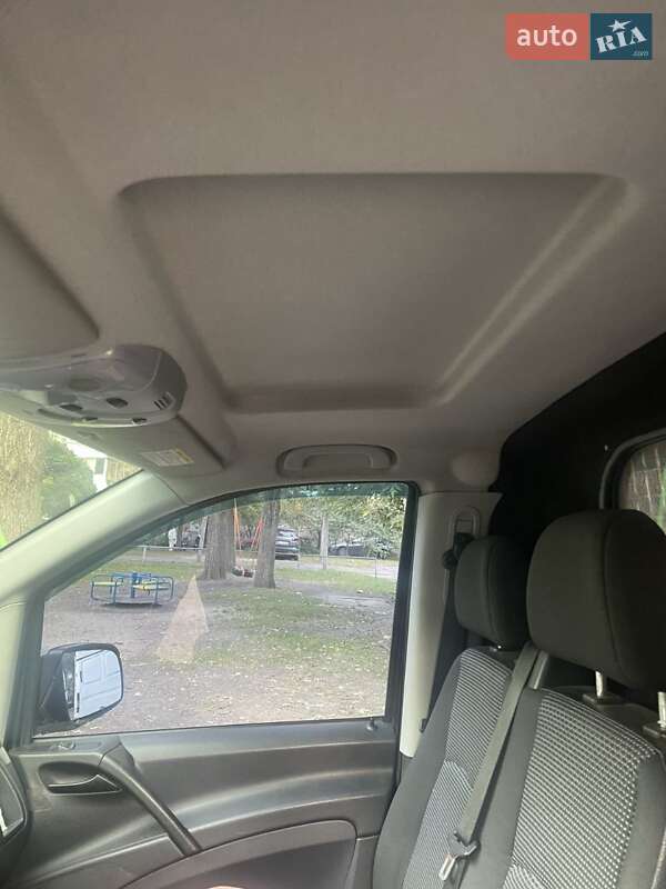 Грузовой фургон Mercedes-Benz Vito 2011 в Киеве